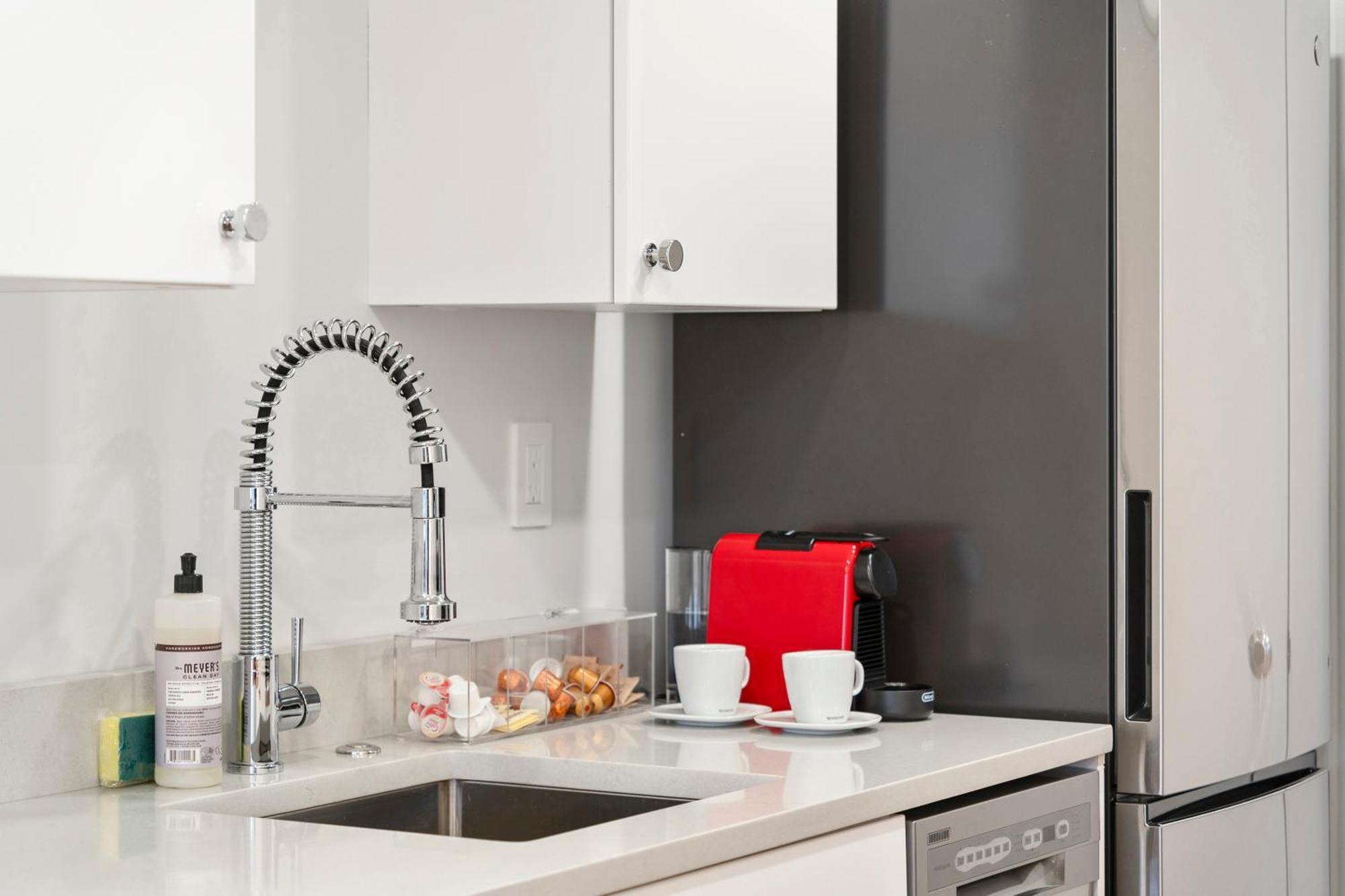 Charlesgate Suites Бостон Экстерьер фото