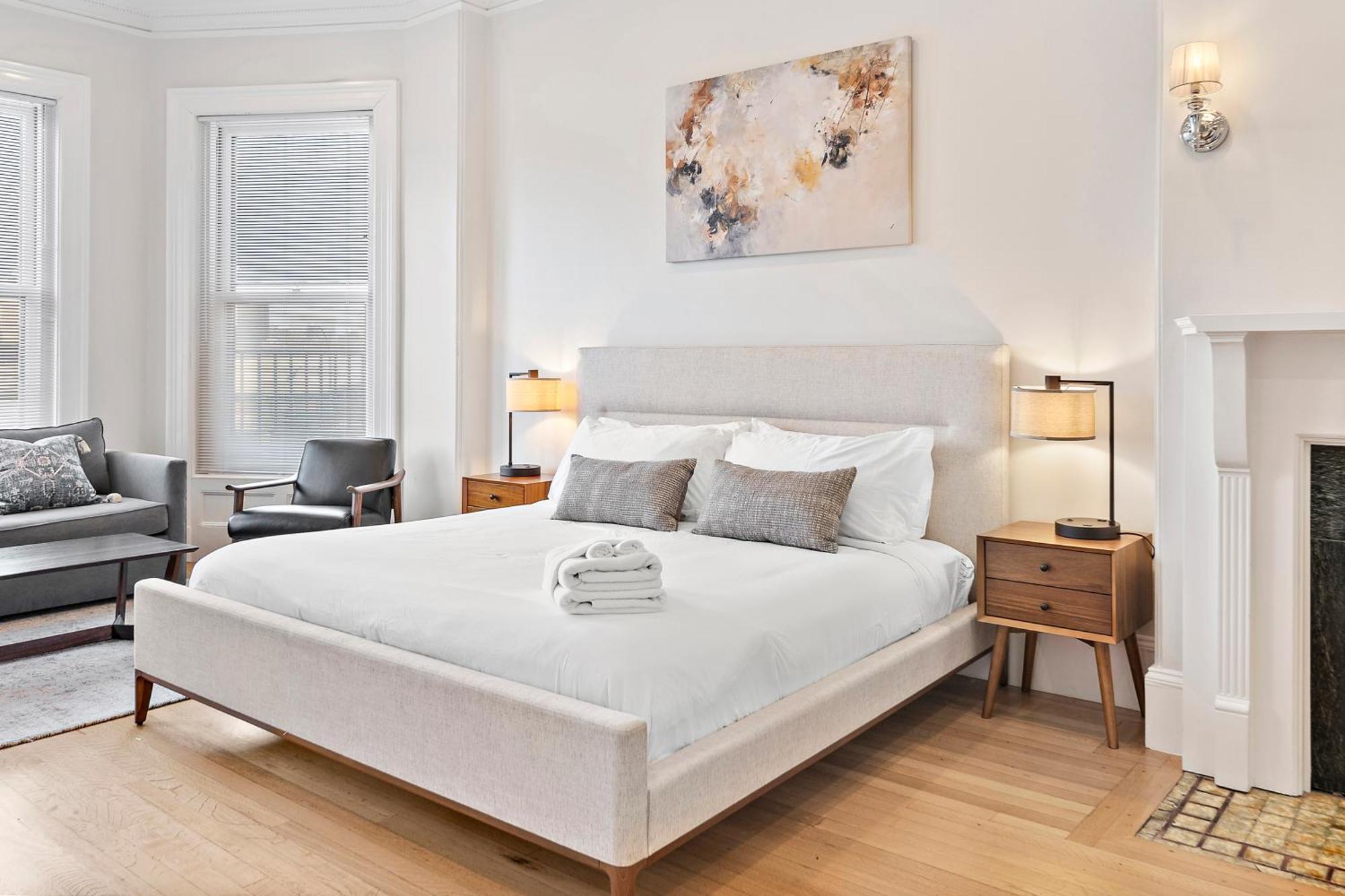 Charlesgate Suites Бостон Экстерьер фото