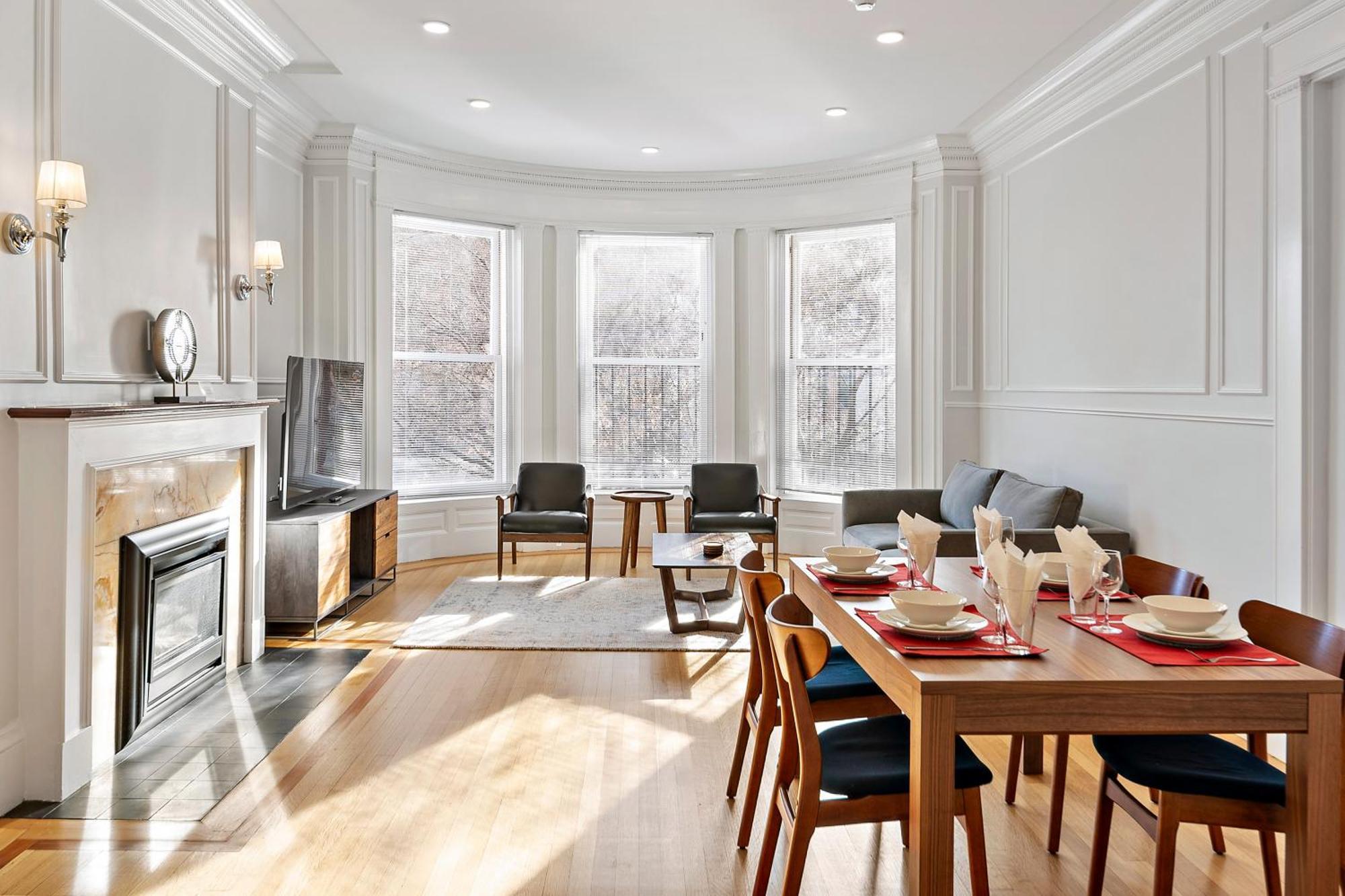 Charlesgate Suites Бостон Экстерьер фото